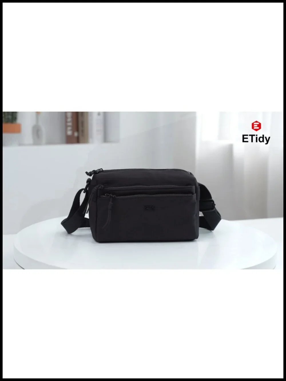 Nylon Waterproof Lightweight Casual Crossbody Hobo Bag with Zipper Pockets